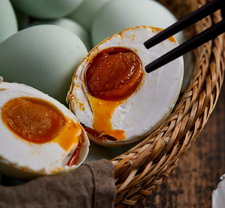 圖片[7]-【祖?zhèn)麟瑛喌懊胤健堪拙?鹽腌30天，蛋黃流油零失敗，街坊都搶-起舞食譜網(wǎng)