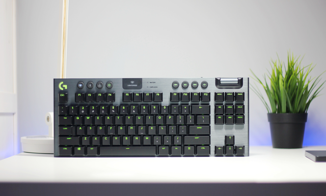 2022无线游戏键盘推荐，玩过上百把键盘后