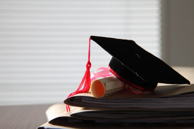 学历证和学位证的区别是什么，大学的学位证与毕业证有什么区别（学位和学历的区别）