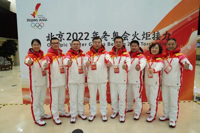 潘纲,伊利潘钢，潘刚的人物履历（“双奥火炬手”潘刚）