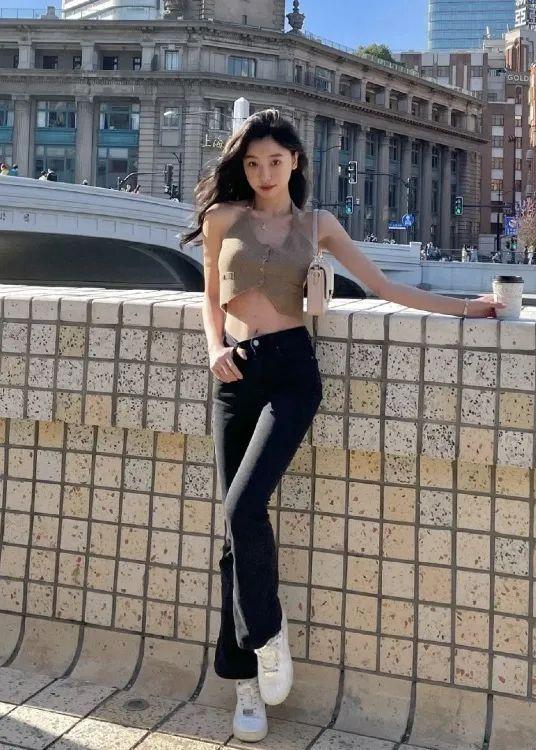 腿粗但肉特别硬怎么减，腿粗还硬怎么减肥（梨型身材、微胖、腿粗）