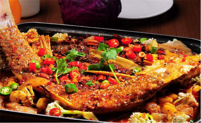 清江鱼和鲶鱼的区别，清江鱼和鲶鱼的区别是什么（烤鱼到底是不是起源于万州）