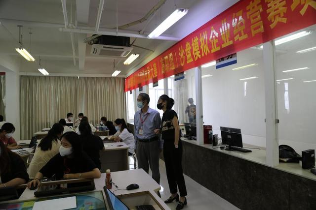 海南工商职业学院，海南专科排名前十的学校（全省职业院校企业经营管理技能大赛工商学院开赛）