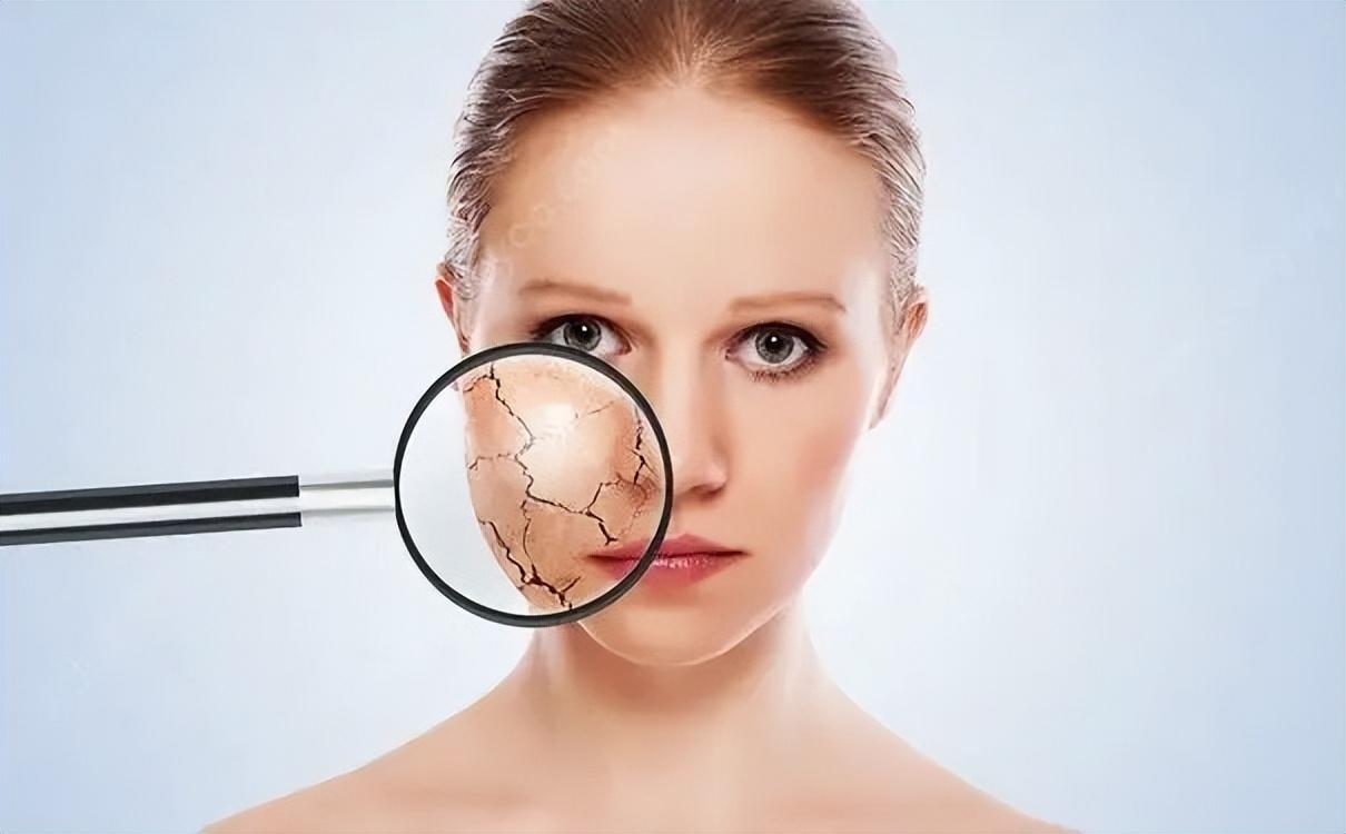 30至40岁便宜又好用的护肤品，40岁女人用什么护肤品补水和抗皱便宜（建议用这3款大牌面霜）