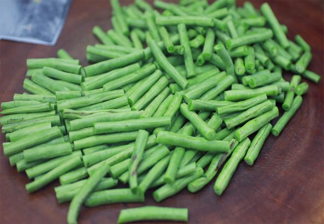 洋芋炒菜做法，洋芋炒菜做法大全家常菜（比大鱼大肉还美味）