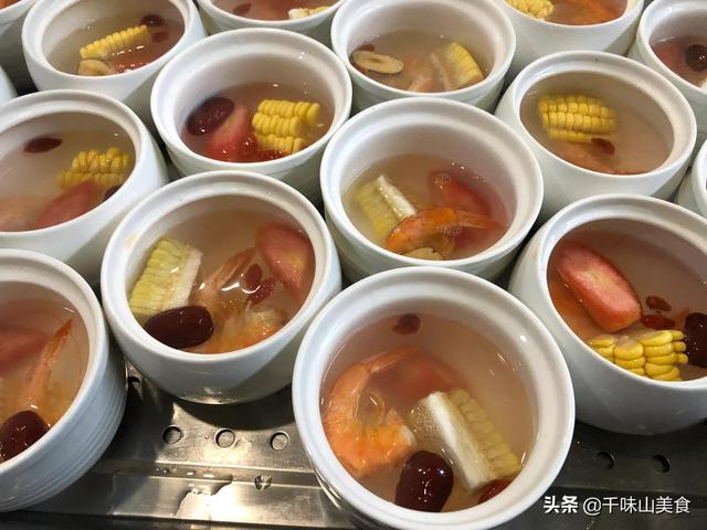干虾仁做汤怎么做，干虾仁做汤的做法大全（大厨教你正宗酒店炖汤一位88元）