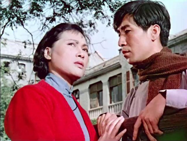 大陆女明星排行榜，中国女演员名单大全（给“22大明星”中12位女星演技排个名）