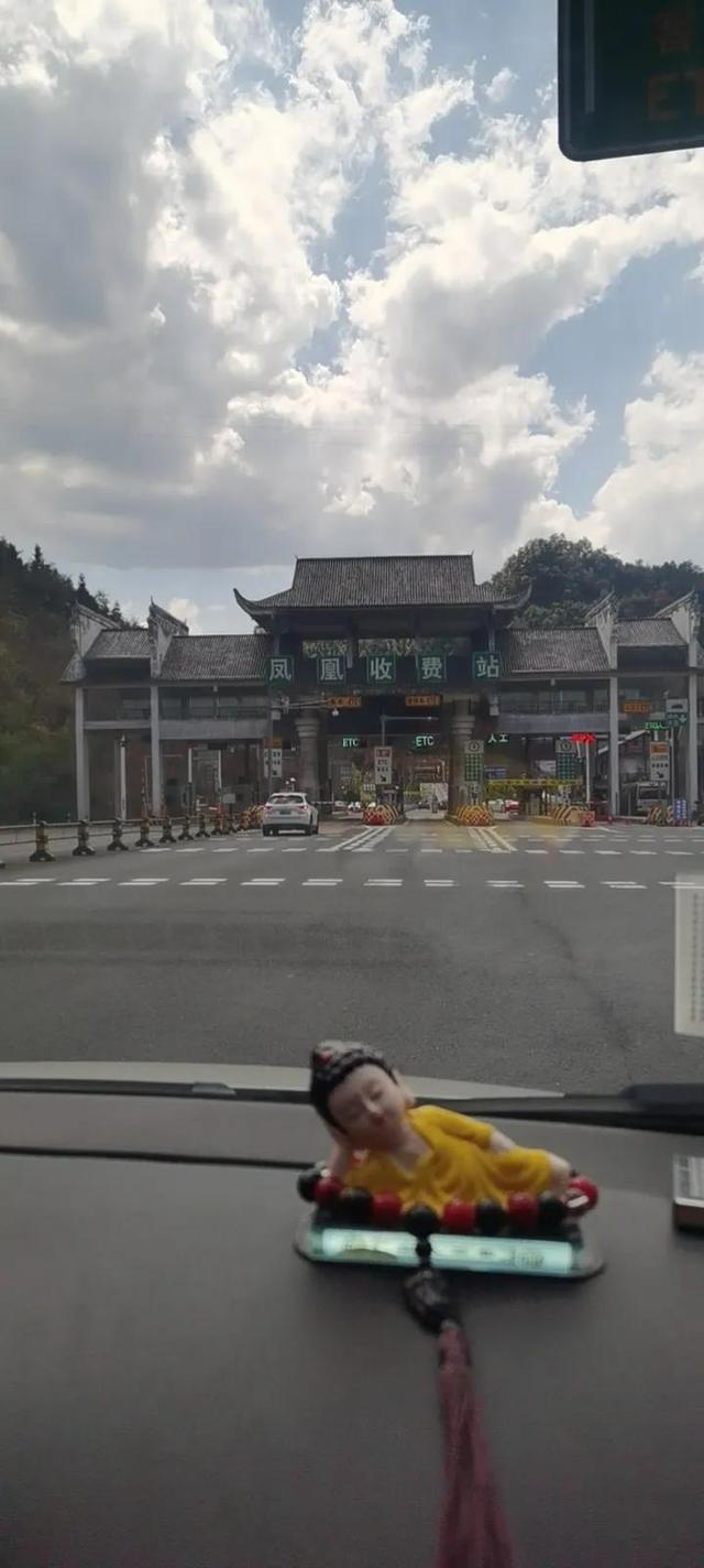 凤凰古城好玩吗，冬天去凤凰古城有什么好玩的（去了更后悔）