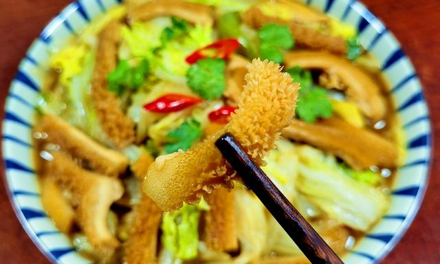 牛肚怎么做好吃又简单，生牛肚怎么做好吃又简单（多吃“冬补第一菜”）