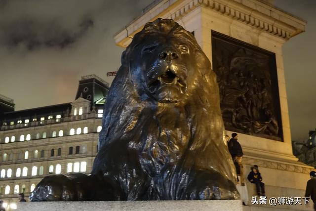 游玩英国伦敦大广场，<泰晤士河夜景>+阿拉法特广场