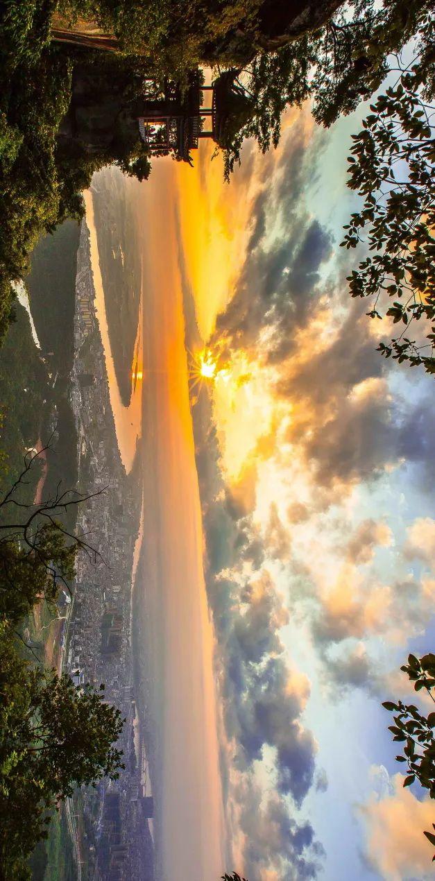 广西有哪些景点值得去，广西有哪些景点值得去看（快把广西这些游玩不累、老少皆宜的山湖美景安排上~）