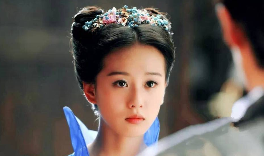 3,"眼神如黑洞"刘诗诗