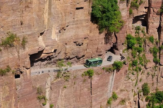 郭亮村挂壁公路，郭亮村旅游挂壁公路（中国最美公路：郭亮挂壁公路）