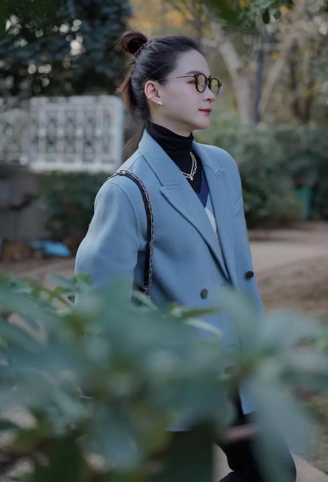 今年流行什么颜色，今年染发流行什么颜色2019（2022年度流行色都出来了）