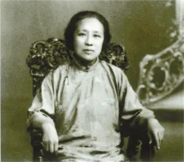 何香儗是什么人，何香什么什么词语（何香凝临终前遗愿）