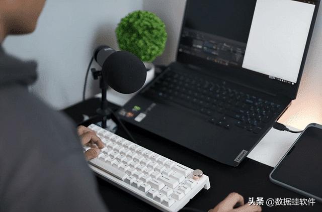 电脑怎么设置动态壁纸，电脑如何设置动态桌面壁纸（关于Windows和Mac壁纸的设置方法）