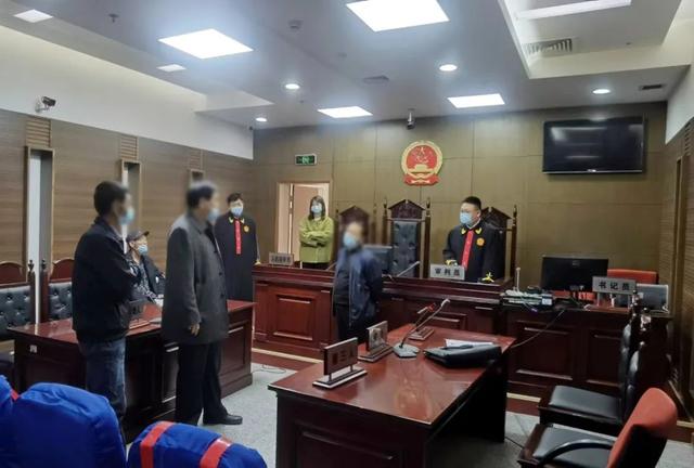 微信被冻结了怎么解冻微信，微信冻结了怎么解冻（微信误转，对方账户被法院冻结）