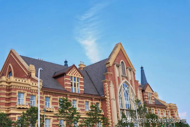 四川文化传媒职业学院，2021四川文化传媒职业学院地址在哪里（致2022年初中毕业的你）