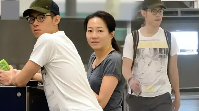 把朱咏婷扶正后，谭咏麟和原配杨洁薇，人生差距一个天一个地