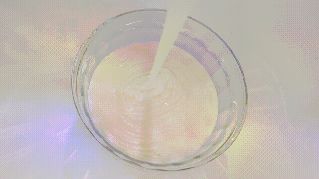 超级好吃的重磅芝士蛋糕入口即化，入口即化的冰牛奶芝士蛋糕