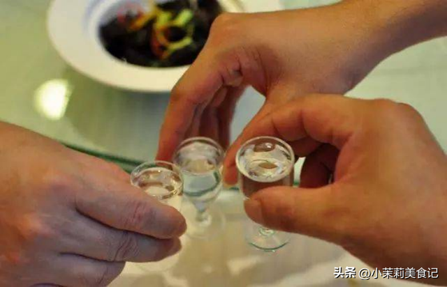 酒文化的经典语录图片，酒文化的经典语录视频（该你敬酒了）