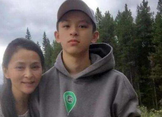 何音：为了儿子跟黄志忠离婚，为了儿子又嫁小丈夫