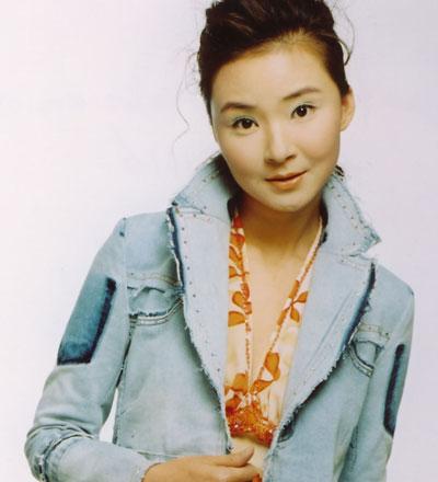 张译的妻子钱琳琳：二婚带儿子嫁给影帝，被丈夫宠成宝