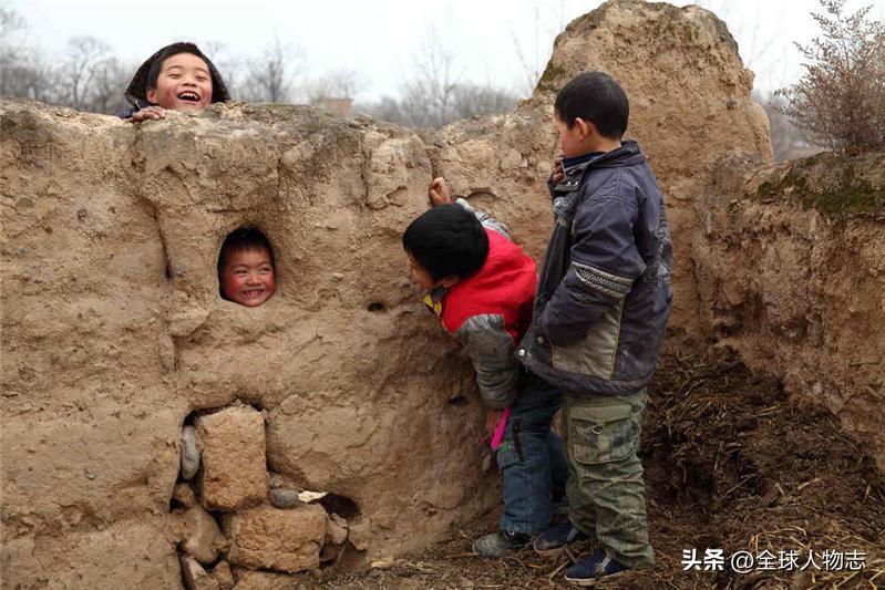 重庆保姆（重庆女子发现保姆儿子与前夫神似）