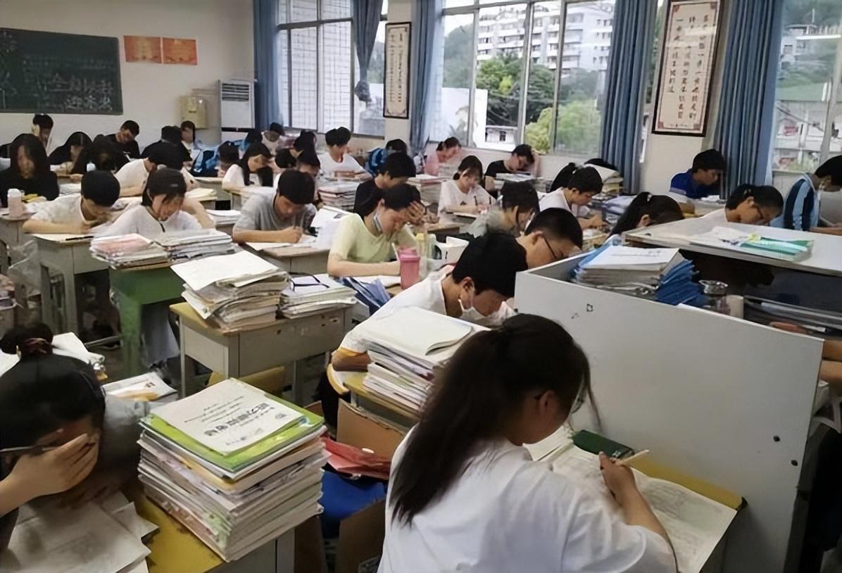 女生财管好或是会计好（适合文科女生报考的几大专业）