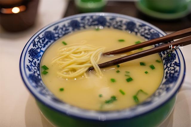 去泰州必吃十大美食有哪些，去泰州必吃十大美食（“烟花三月”不如去泰州）