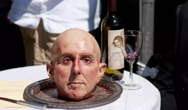 能吓死人的图片，能吓死人的图片感觉有人在盯着你（细节真实到让人害怕）