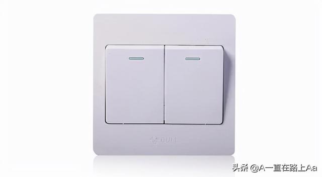 双开关怎么接线，明装双开关怎么接线（双控开关怎么安装接线）