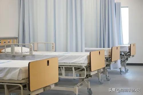 老人临终几天在家还是医院好，老人临终嗜睡期一般要多长时间（还是留在家陪伴安享晚年）