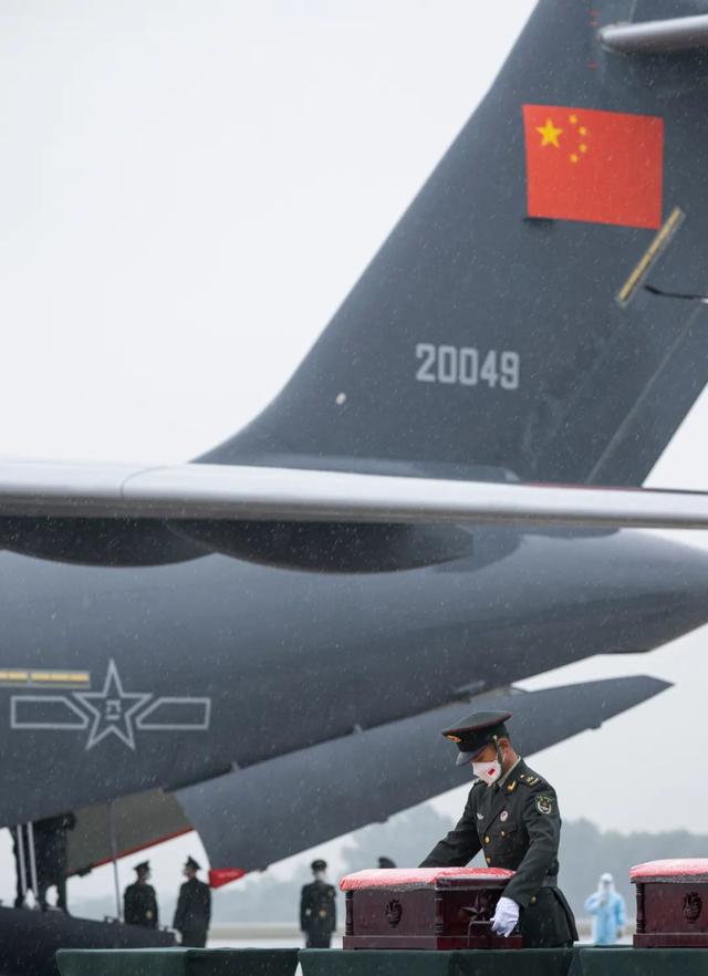 中国人民解放军空军，中国人民解放军空军成立时间（人民空军，生日快乐）