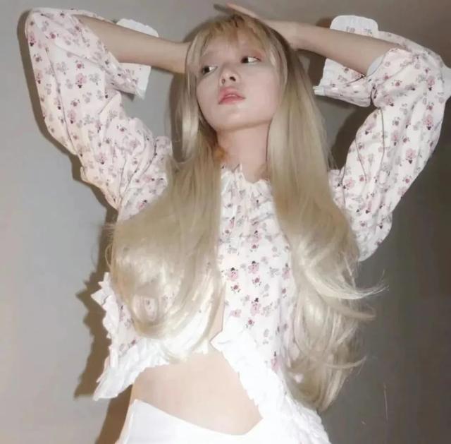 绝美.女图，微信头像，绝美.女图（头像：今日绝美好看的微信头像）