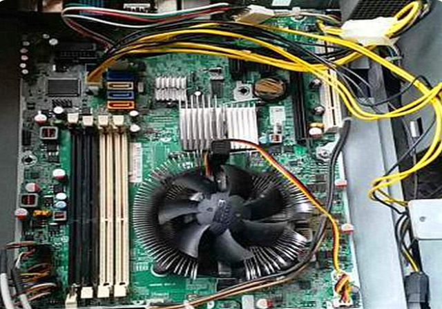 电脑主机声音很大，电脑主机声音大怎么办（台式电脑什么坏了就报废了）