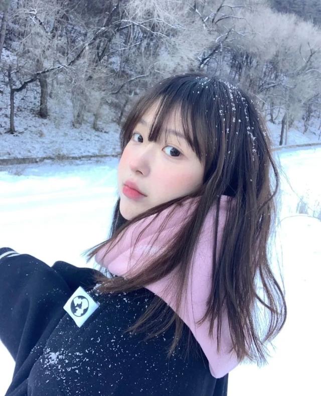 厚刘海怎么变空气刘海，厚刘海怎样变成空气刘海（减龄16岁？只有齐刘海做得到）