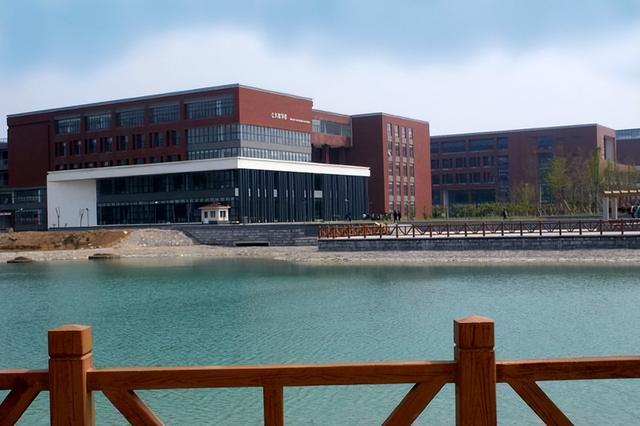 青岛211大学名单一览表，青岛几所211大学（2022年山东45所大学排名）