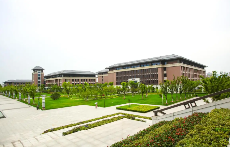 江苏二本院校排名（江苏这所普通二本师范）