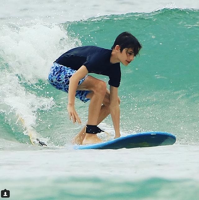 世界第一美少年，世界美少年（12岁就被誉为“世界第一美少年”）