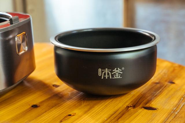 ptfe和特氟龙的区别，ptfe和特氟龙的区别是什么（到底是买国产还是进口）