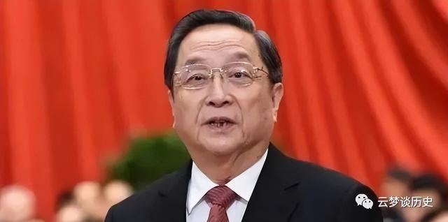 历任天津市委书记，天津市人民政府的历届市长（是天津市第一任市长）