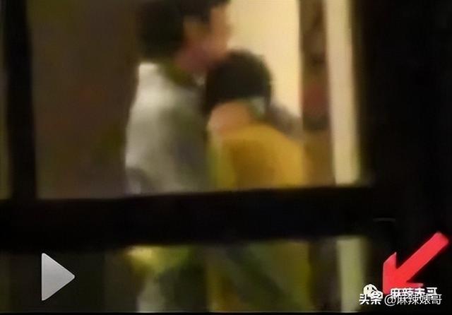 潘粤明年轻时的民国戏，十年前董洁王大治的瓜