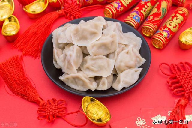 头伏饺子二伏面，头伏饺子二伏面什么意思（头伏的饺子用这4种菜调馅）