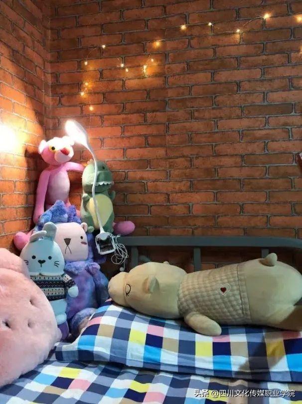 快乐星球第三部的简介，快乐星球第三部片尾（在文传什么是快乐星球）