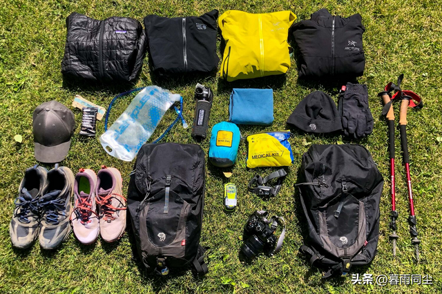 爬山需要准备什么东西，爬山需要准备些什么（<个人装备+集体装备+特定环境用具>）