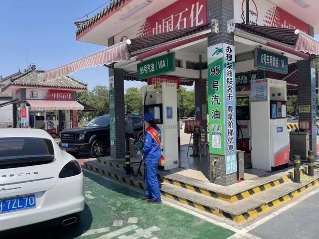 刨冰机多少钱一台，刨冰机价格（刨冰机（加油站服务有“凉”策）