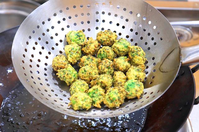 韭菜炒什么好吃，韭菜配哪些菜炒好吃（5种做法，鲜香美味顿顿光盘）