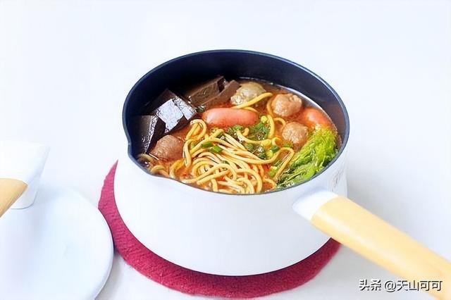 猪头怎么煮好吃，冬季最好吃六种热汤面