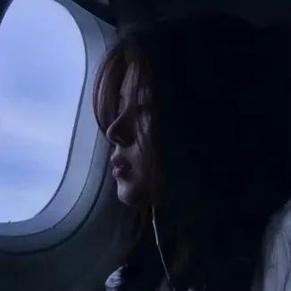 女头 压抑到最后是无声的崩溃，微信头像，女头 压抑到最后是无声的崩溃（微丧式头像女）